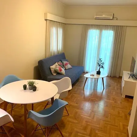 Cozy Flat In Athens City Centre - 30 Secs Walking Ampelokipoi Metro Station Exterior photo